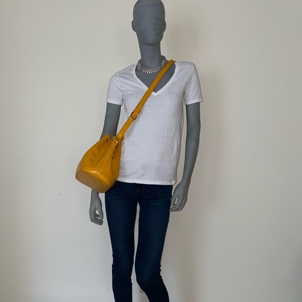 LOUIS VUITTON Epi BB Noe Mimosa ***BRAND NEW CONDITION***